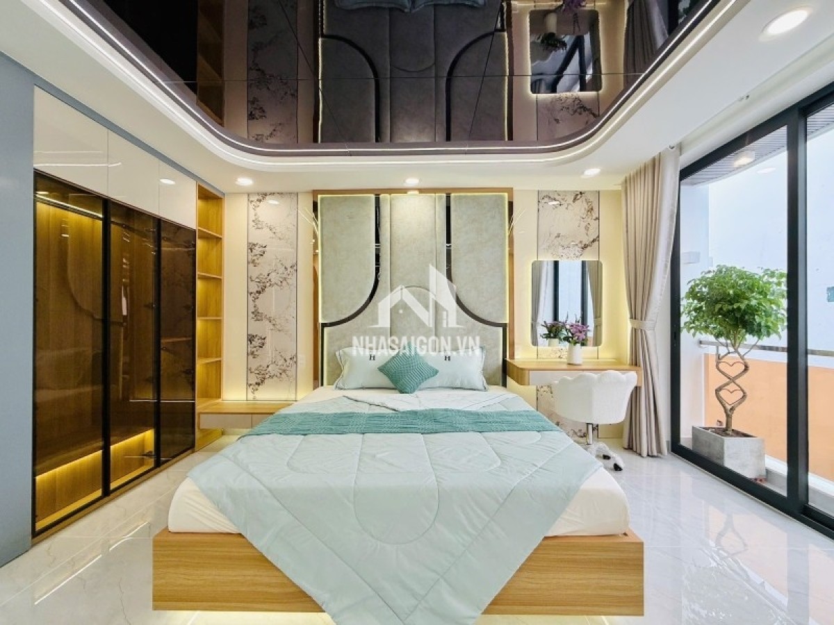 Bán nhà 55m2 Ngang 4 Nở Hậu 4,2m x 13,2m Phạm Văn Chiêu Gò Vấp 6tỷ680